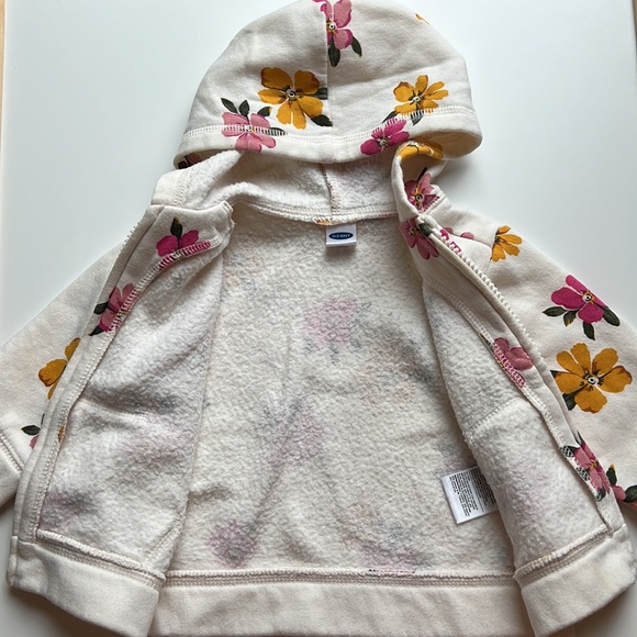 Old Navy Floral Zip-Front Hoodie - Picture 2 of 4